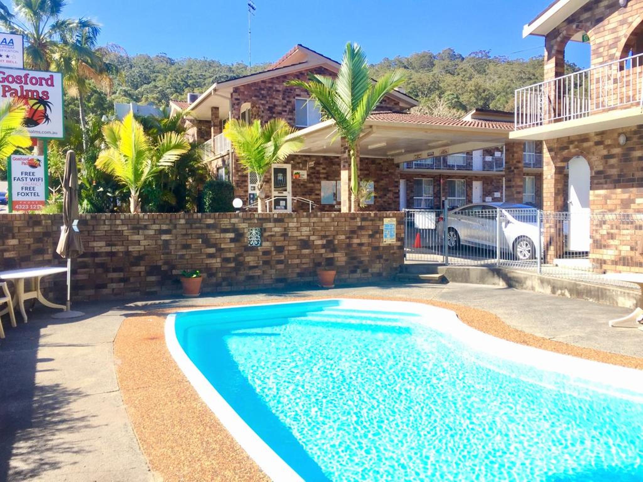 Gosford Palms Motor Inn Exteriör bild