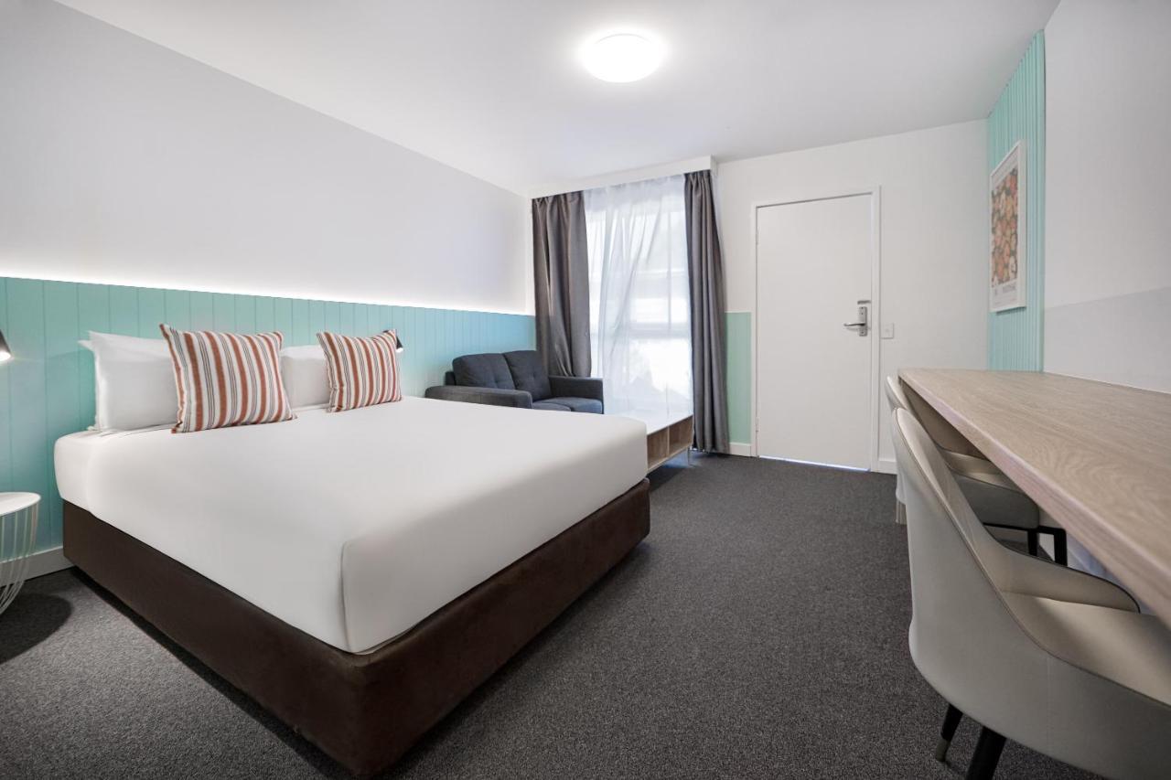 Gosford Palms Motor Inn Exteriör bild