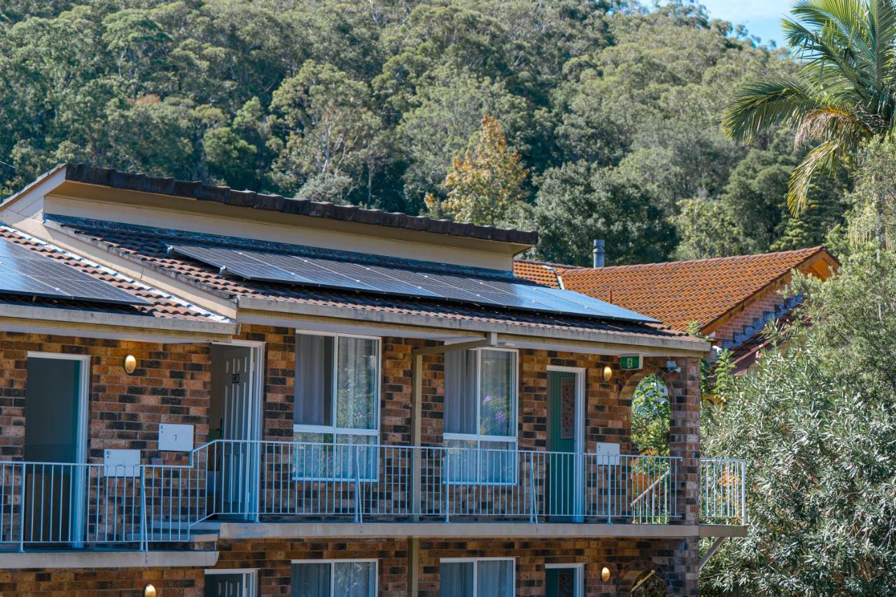 Gosford Palms Motor Inn Exteriör bild