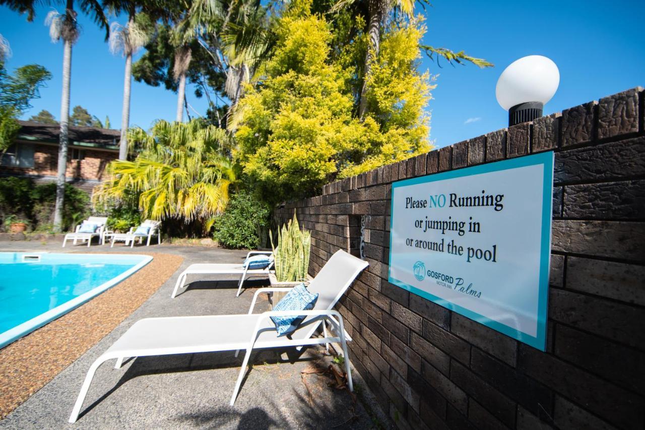 Gosford Palms Motor Inn Exteriör bild