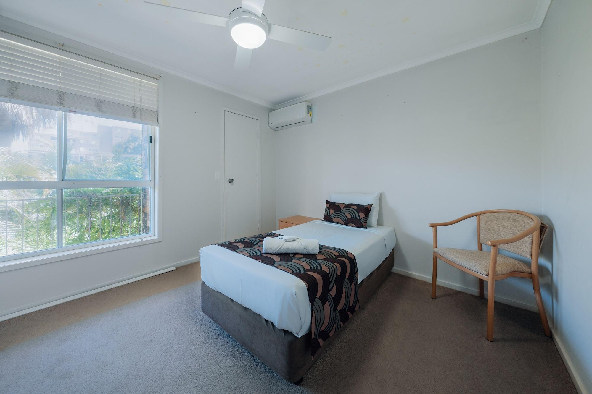 Gosford Palms Motor Inn Exteriör bild